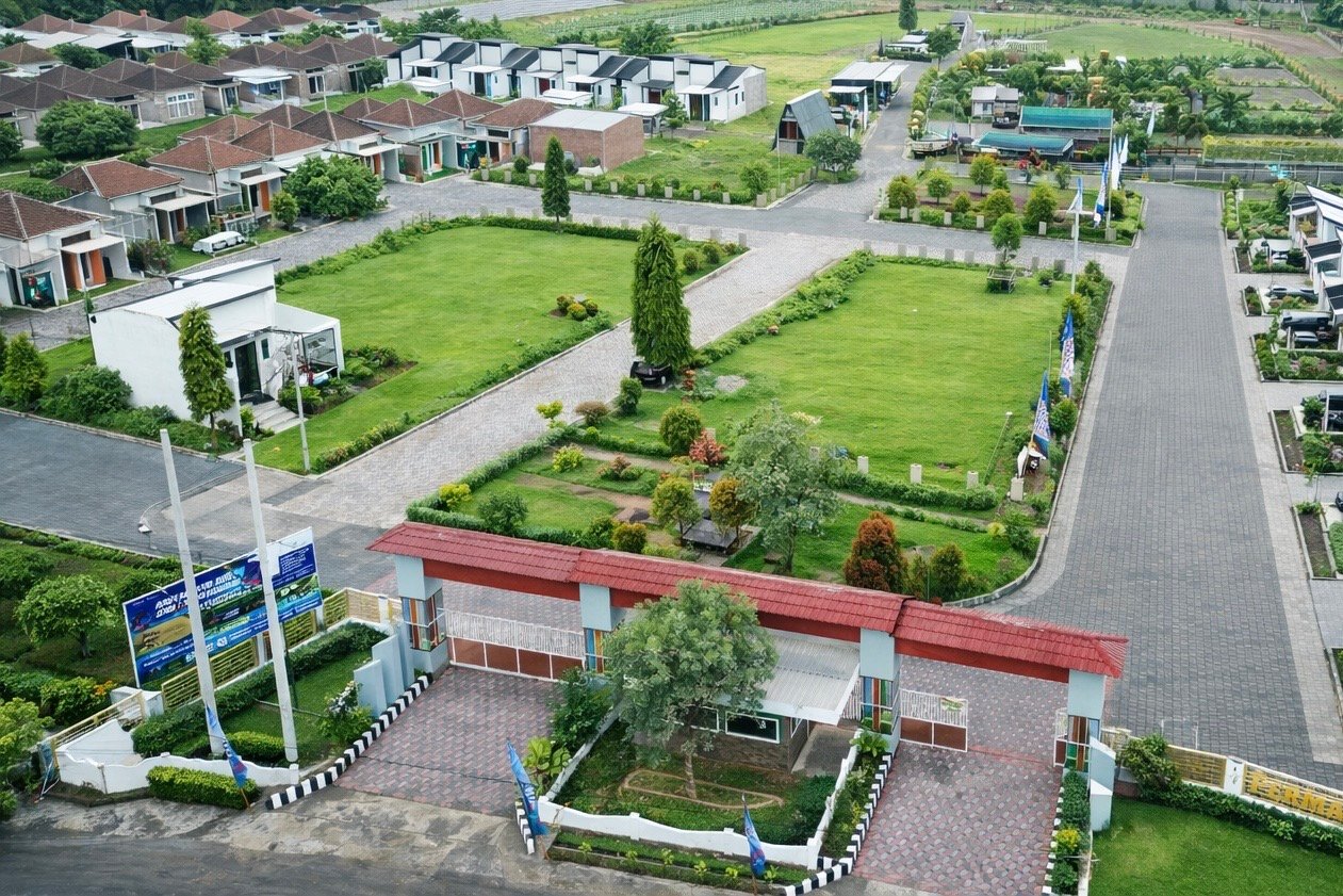 Rumah komersil tipe 45/84 tampak depan premium